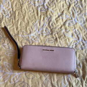 Michael Kors Blush Pink Wristlet